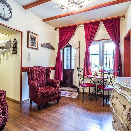 Emperor'S Suites Split Bagian luar foto