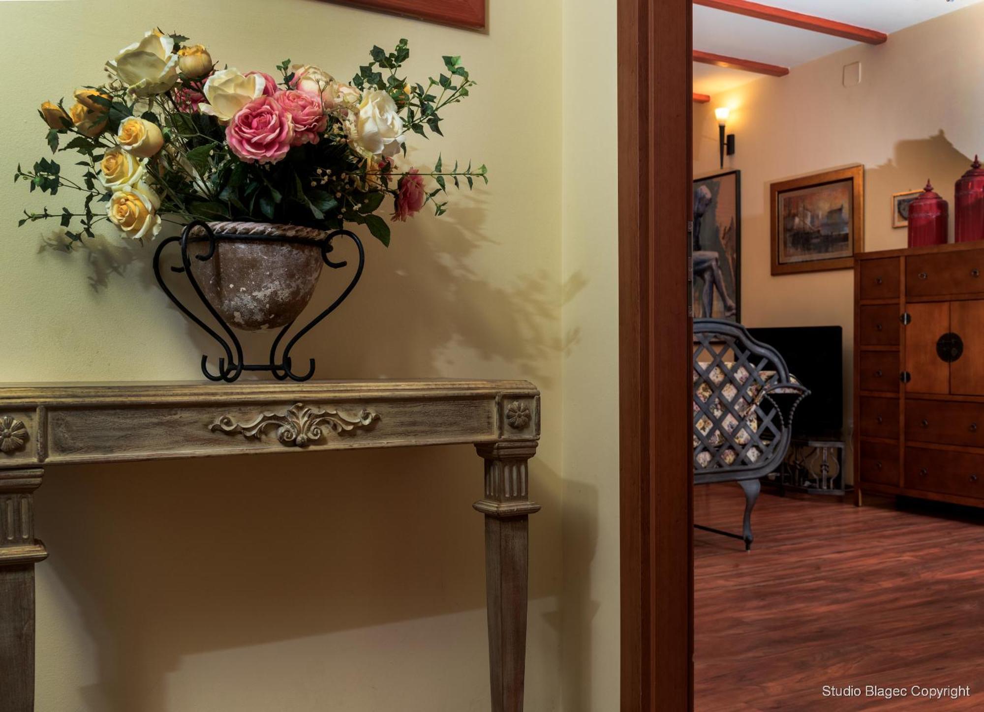 Emperor'S Suites Split Ruang foto