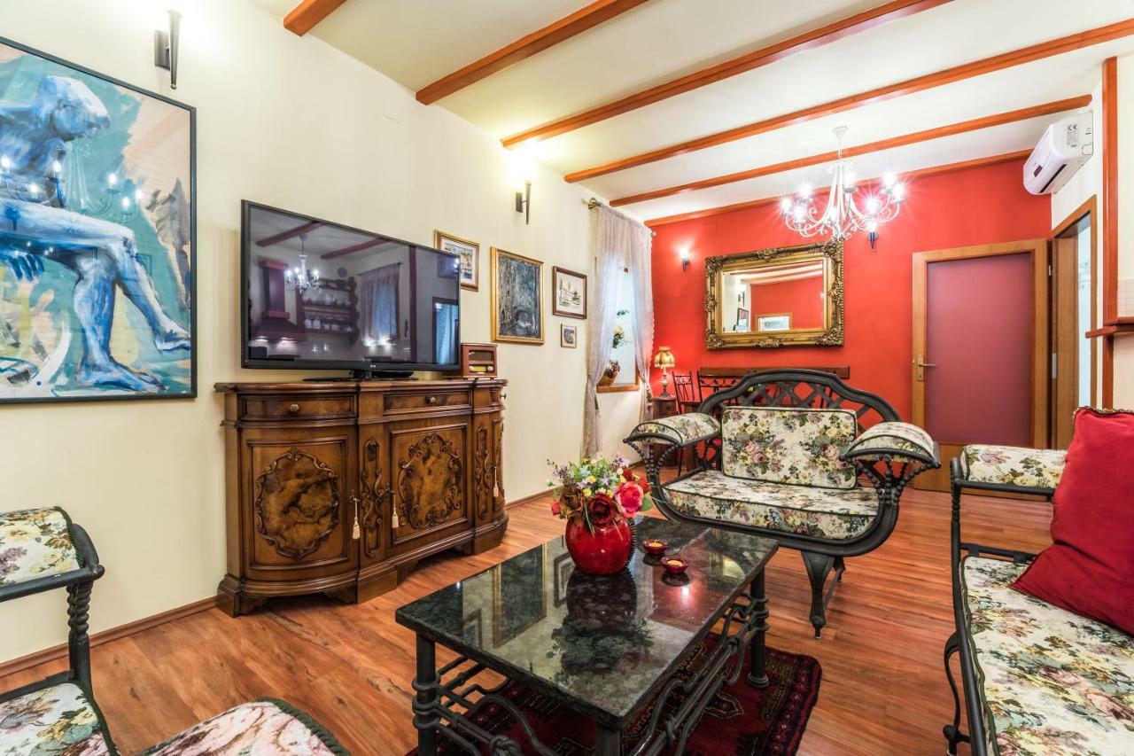 Emperor'S Suites Split Bagian luar foto