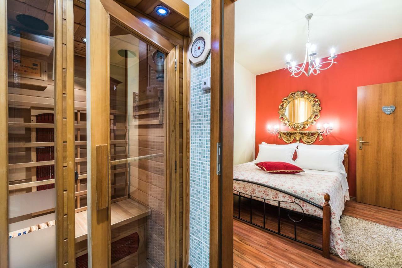 Emperor'S Suites Split Bagian luar foto